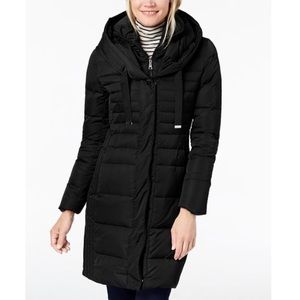 Tahari Mia Fitted Hooded Puffer Coat 